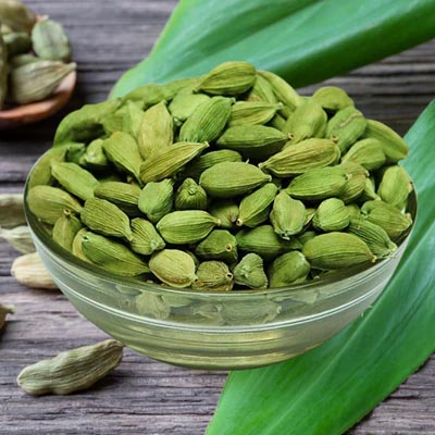 সবুজ এলাচ